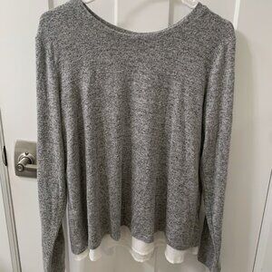 2/$6 Bobeau grey long sleeved soft sweater with white bow small